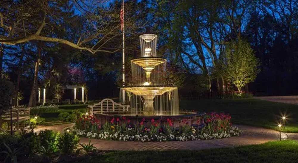 How to: Fountain Lighting (Tips & Ideas)