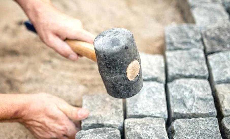 Paving tools: Rubber mallet 